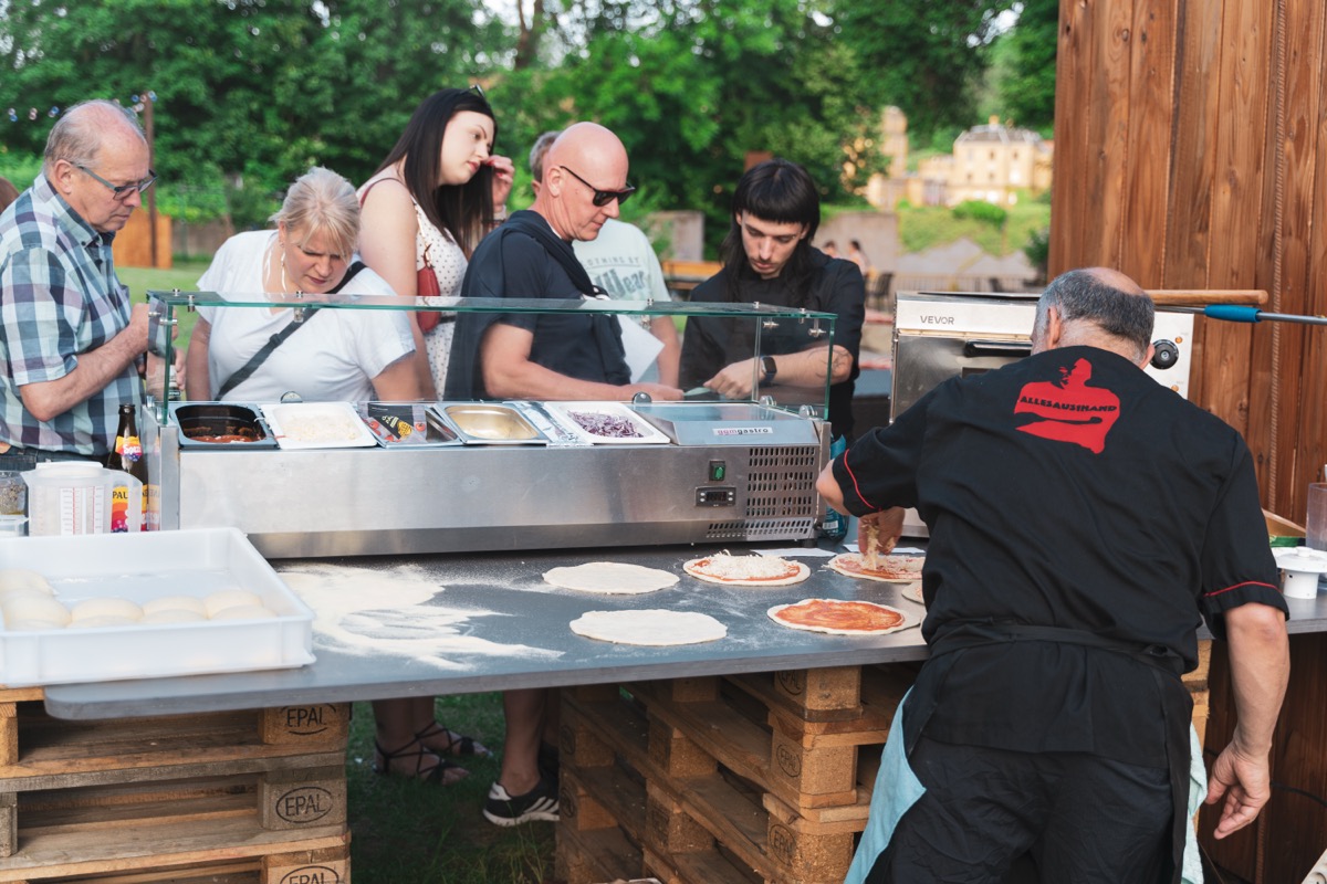 Event Catering Leipzig – Pizza im Außenofen